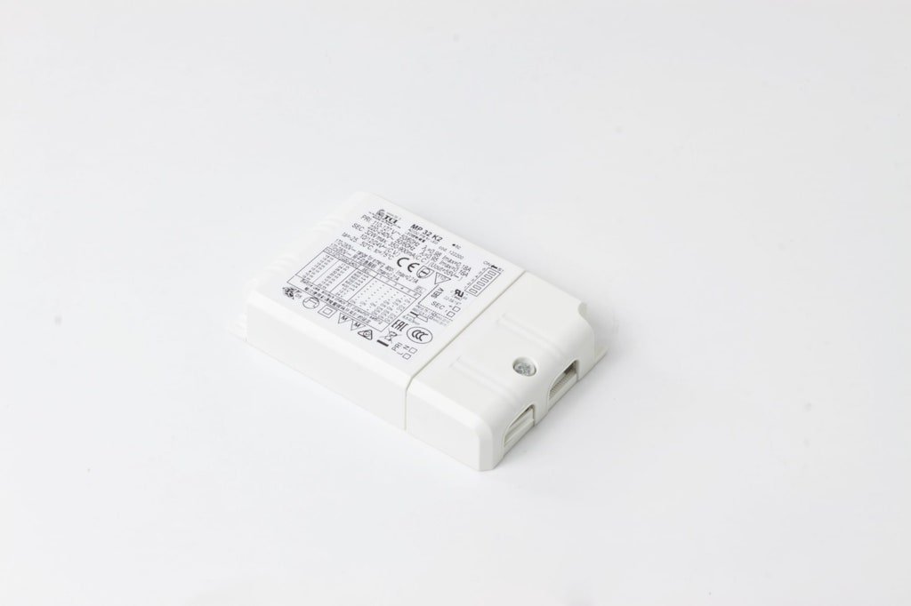 alimentatore lampada da terra Flai