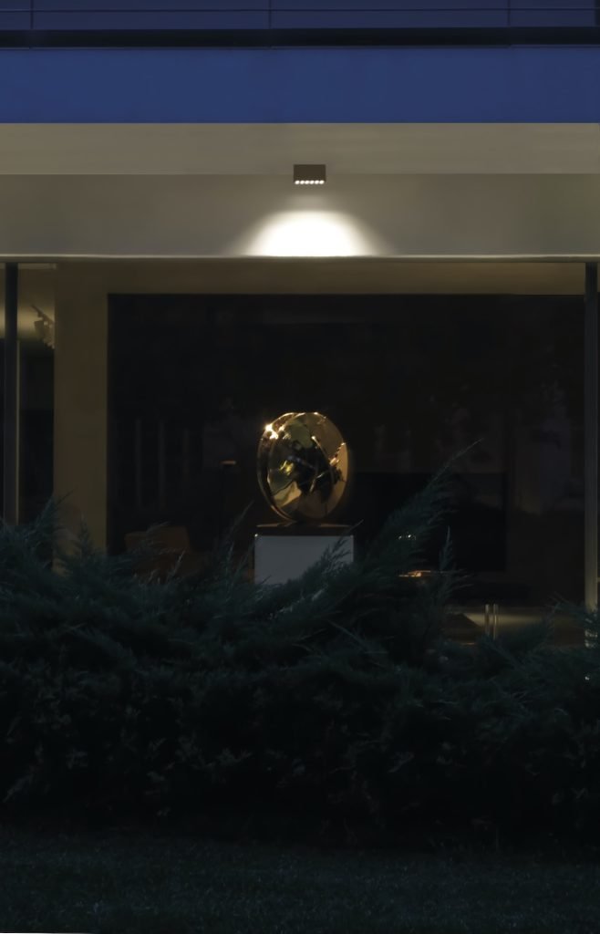 Divar: lampada da parete di design