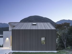 Divar: lampada da parete di design