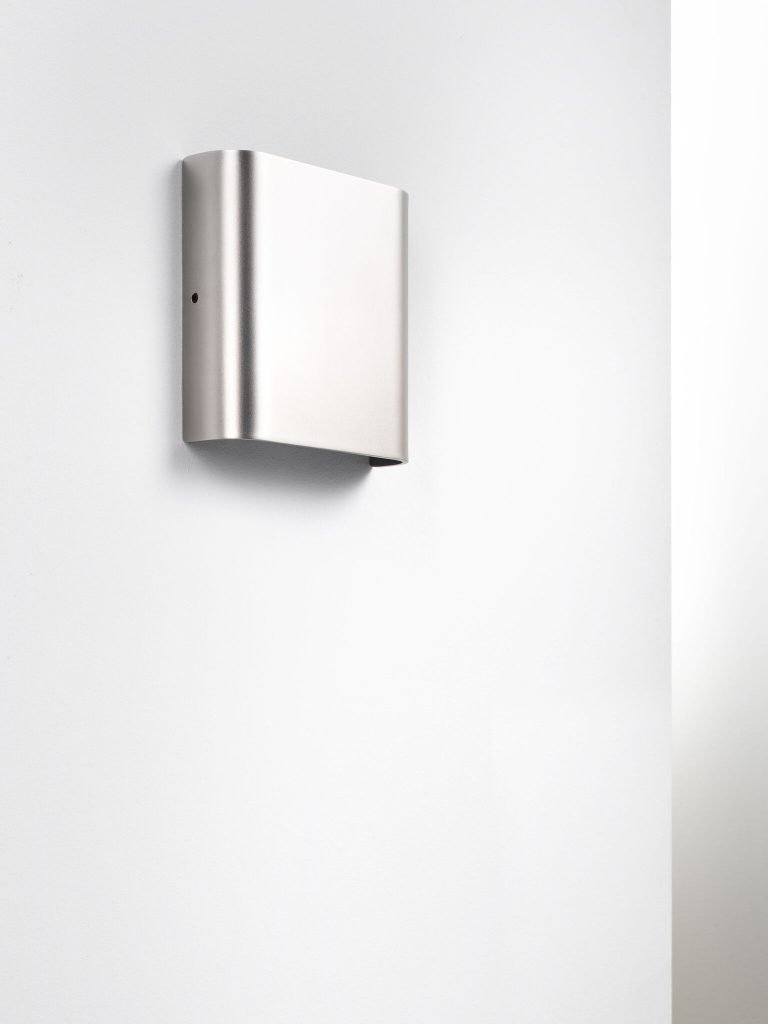 Lucignolo silver satin base