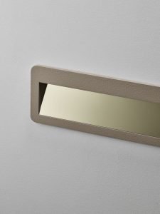 Tasca oro spenta dettaglio