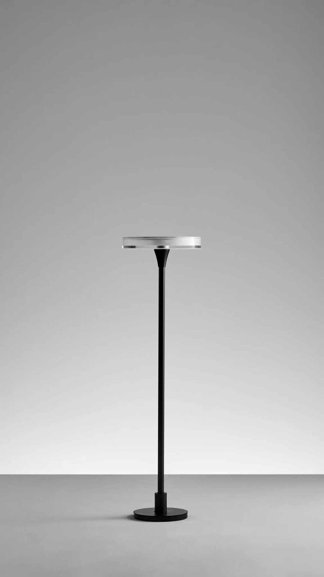 Lampada da terra Lila
